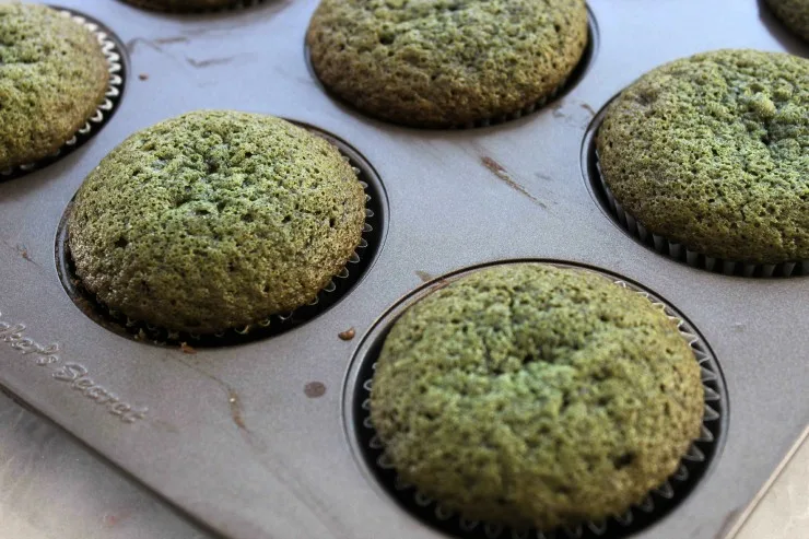 Green Velvet Cupcakes Process