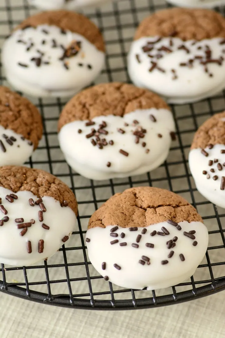 This is absolutely the best Bailey's Chocolate Dipped Cookies Recipe for a delicious St. Patrick’s Day dessert incorporating Bailey’s Irish Cream.