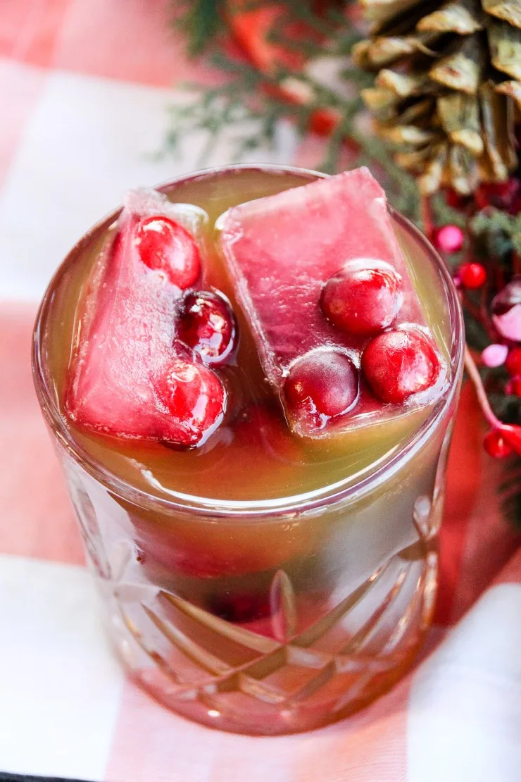 The Green & Red Cider Cocktail with Cran-Apple Ice Cubes