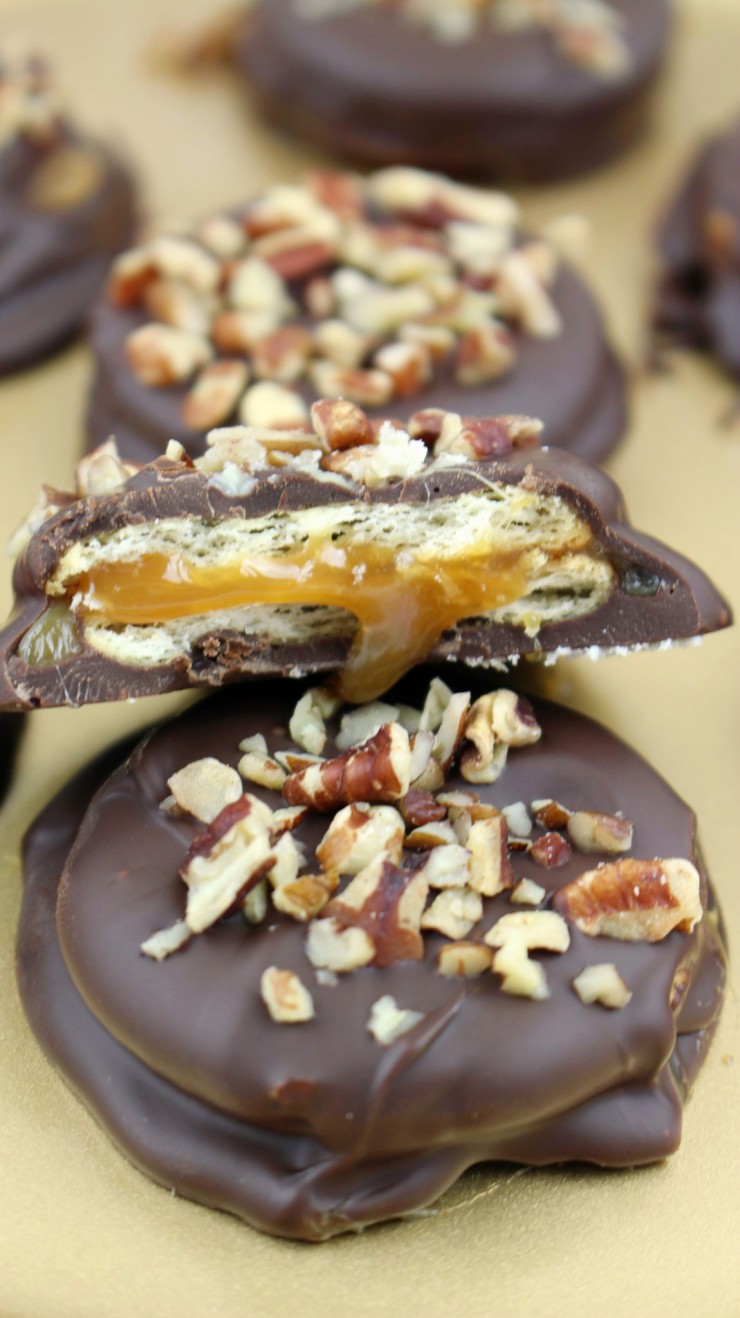 These Chocolate Bourbon Caramel Pecan Ritz Cookies are basically boozy turtle cookies. 