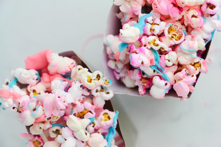 Unicorn Popcorn is a fun party popcorn that comes together in just minutes. Unicorn food is such a trendy thing right now and it is so easy to get in on the craze and be the hero of the party! Perfect for a little girls birthday party too!