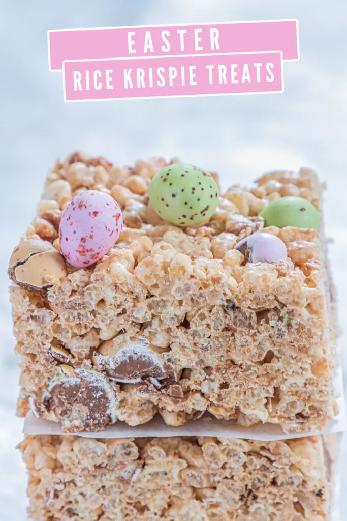 Mini Egg Rice Krispie Treats are a really easy twist on the classic rice cereal treats that make for a yummy Easter dessert for kids.