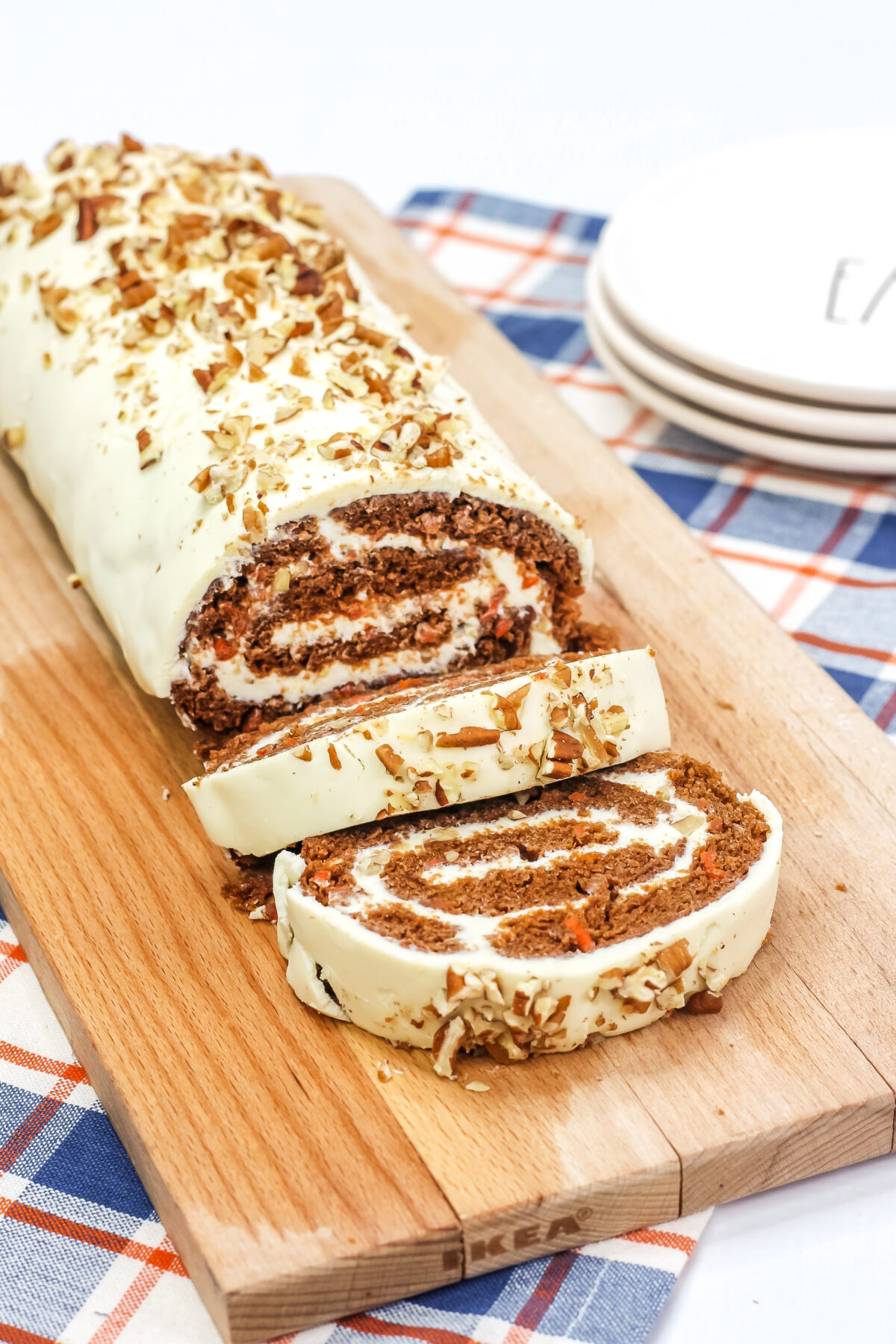 Here is a yummy recipe for Carrot Cake Roll with Cream Cheese Filling with a moist and tender crumb. It's the perfect dessert for Easter!