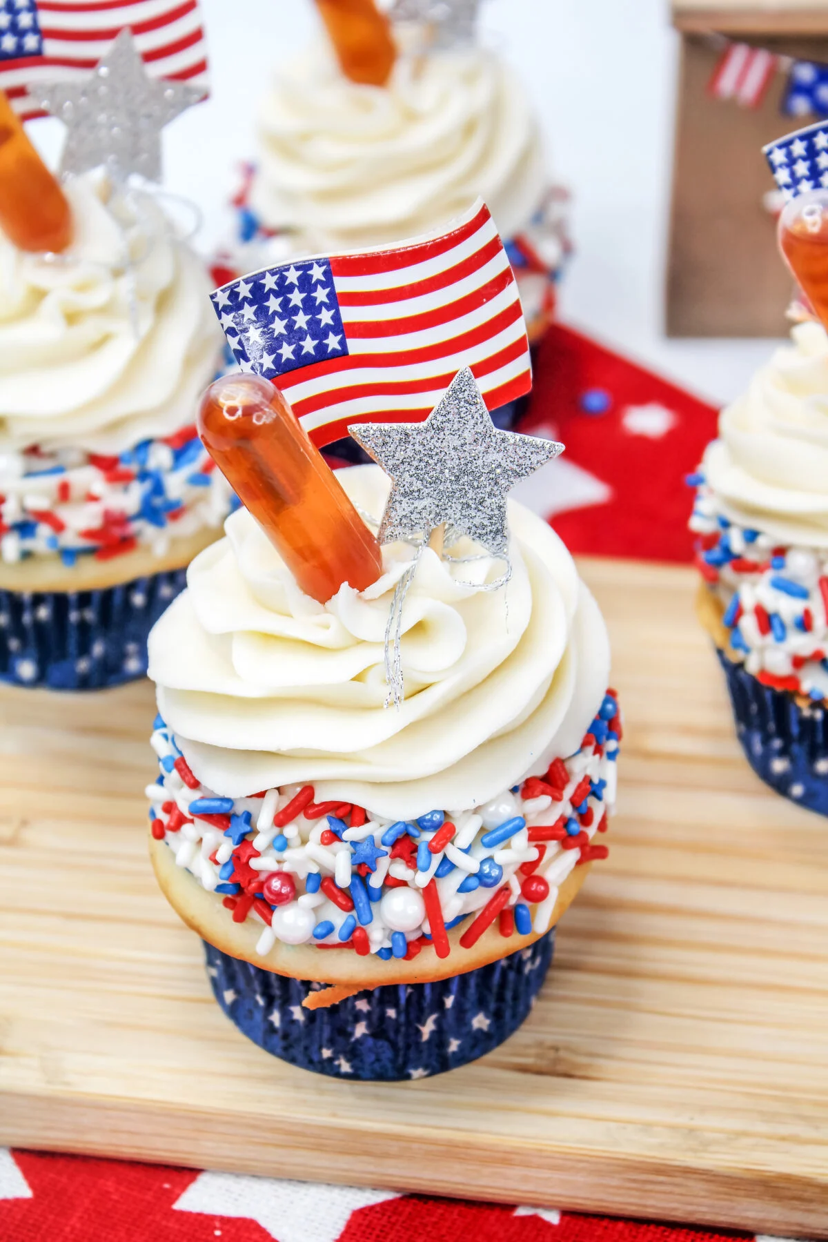 Celebrate America with this delicious and patriotic cupcake recipe! These American Honey Cupcakes are perfect for your next party or cookout.