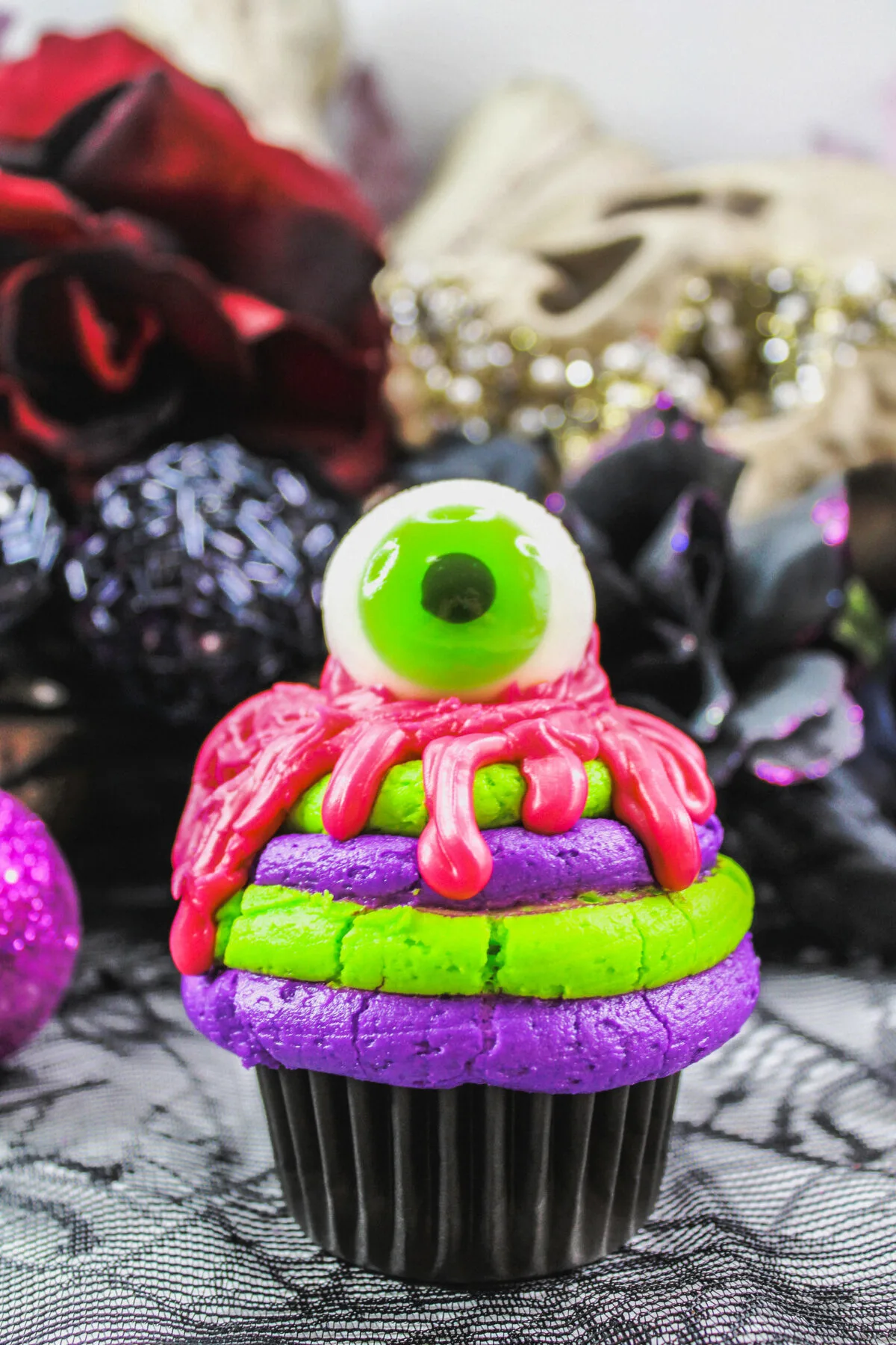 These spooky, bloody eyeball cupcakes are perfect for your next Halloween party! These easy to make ghoulish goodies can be ready in no time!