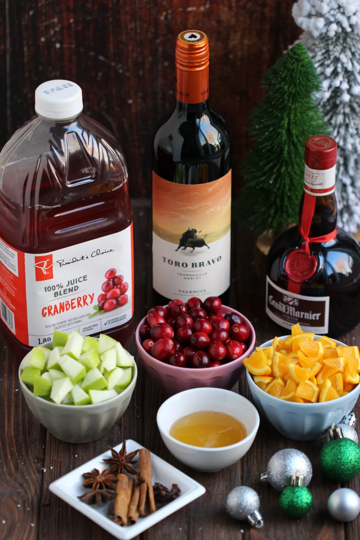 Ingredients for red wine sangria.