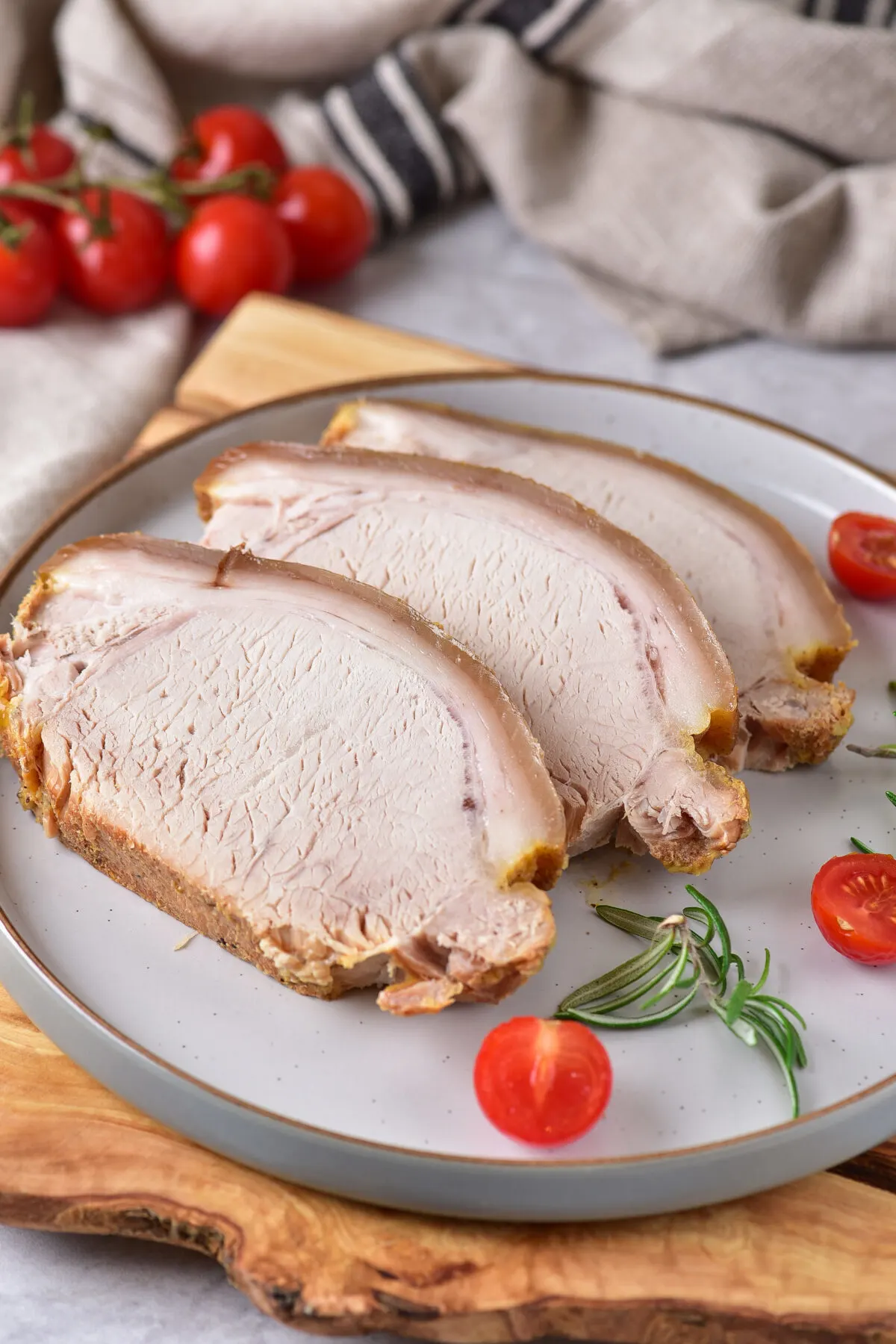Looking for a delicious and easy pork recipe? This honey mustard pork loin recipe is perfect for any night of the week!