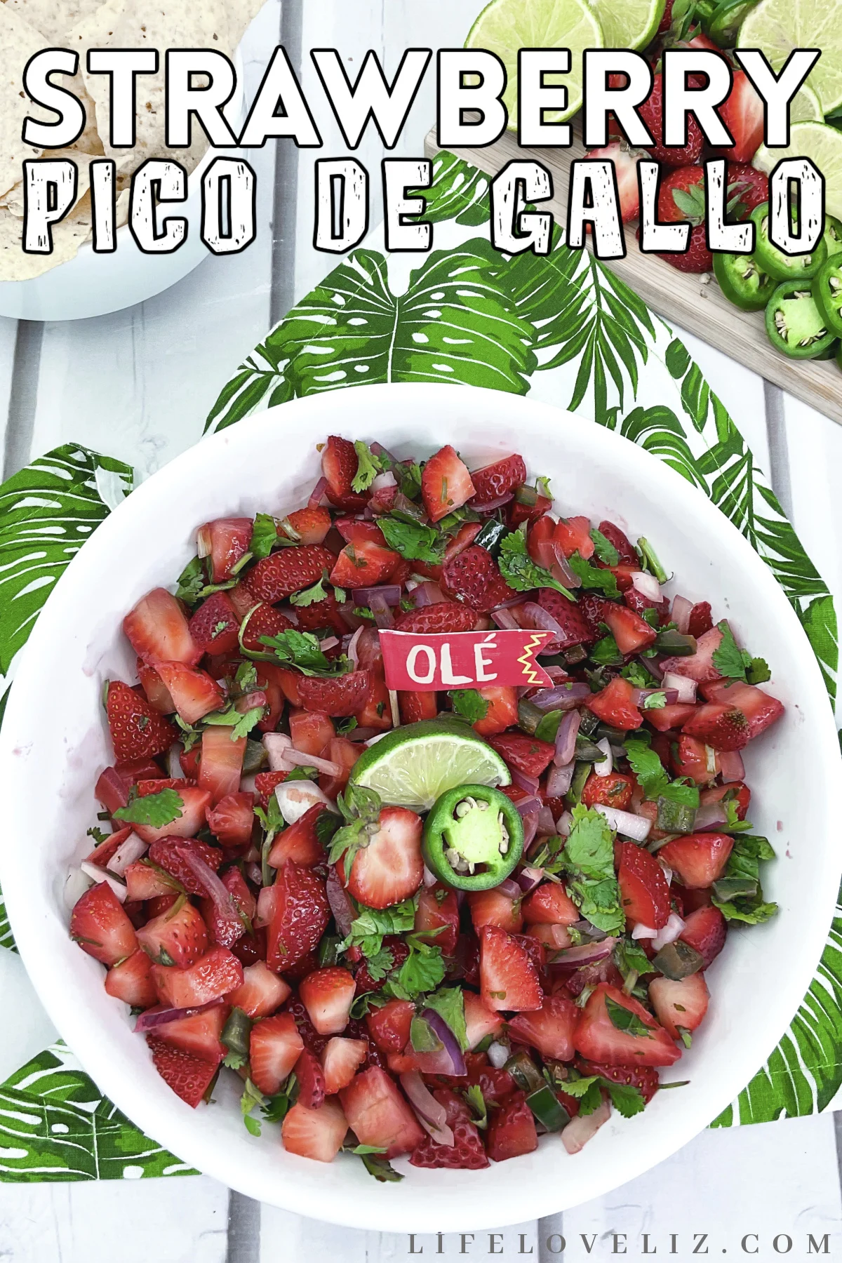 Spice up your next meal with this easy and delicious twist on traditional pico de gallo – strawberry pico de gallo!