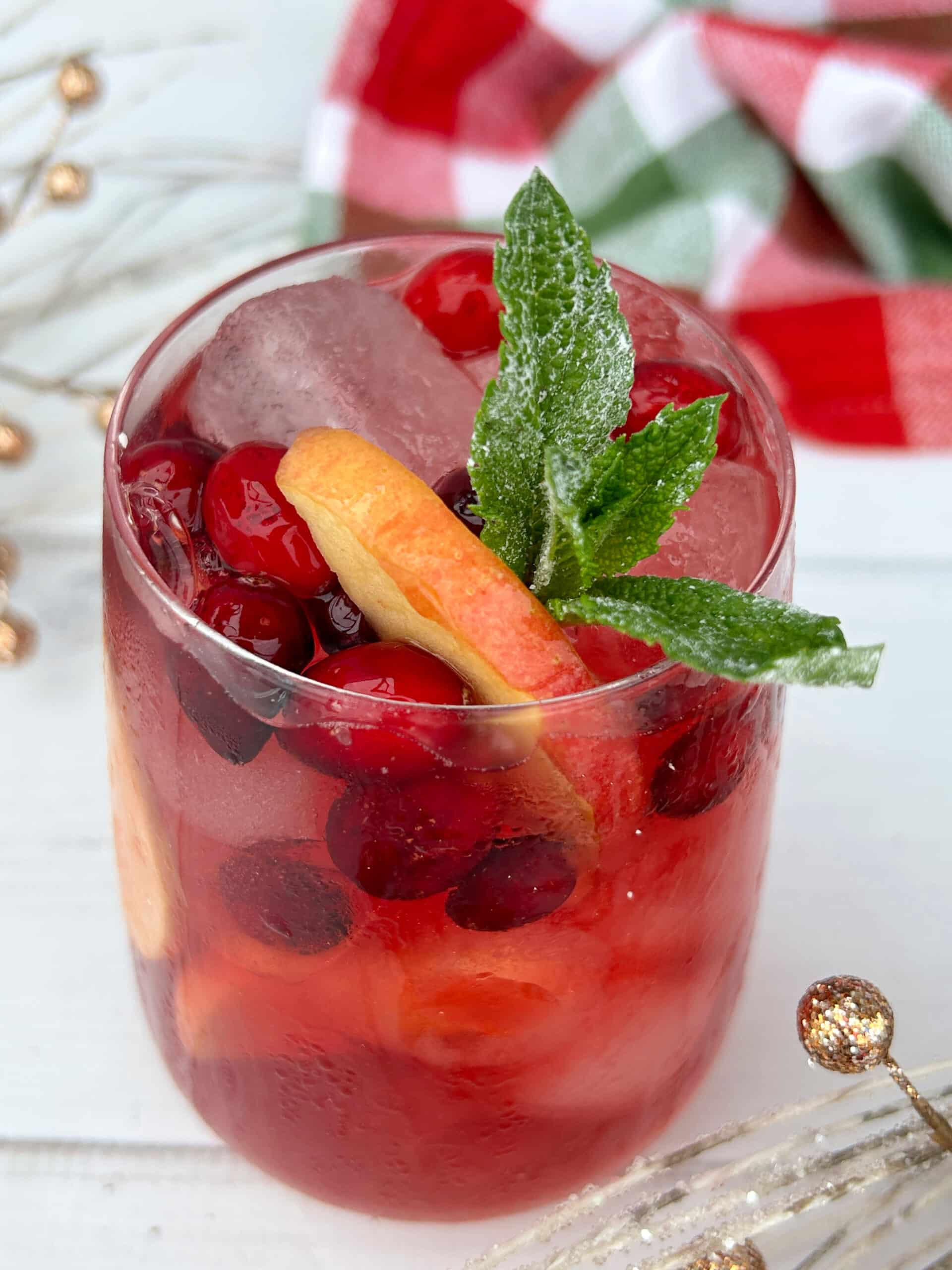 Christmas Bourbon Punch Life Love Liz christmas-bourbon-punch-life-love-liz